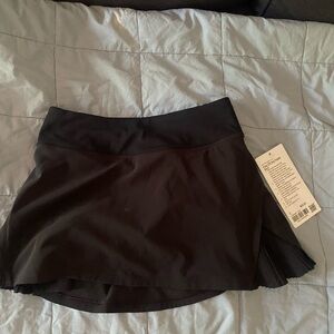 NWT Lulu play off the pleats skirt